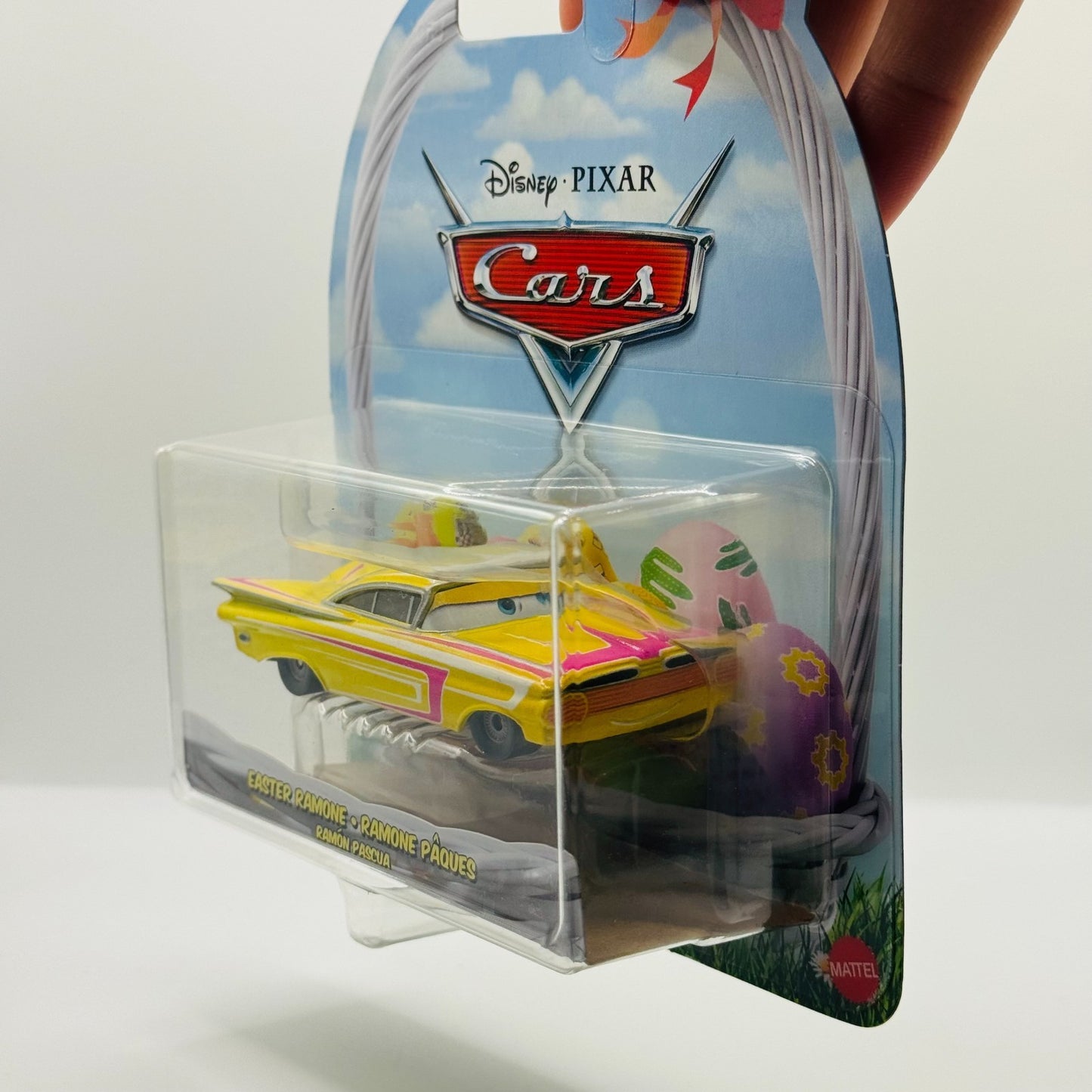 Disney Pixar Cars - YELLOW EASTER RAMONE 2026 - 1:55 Diecast