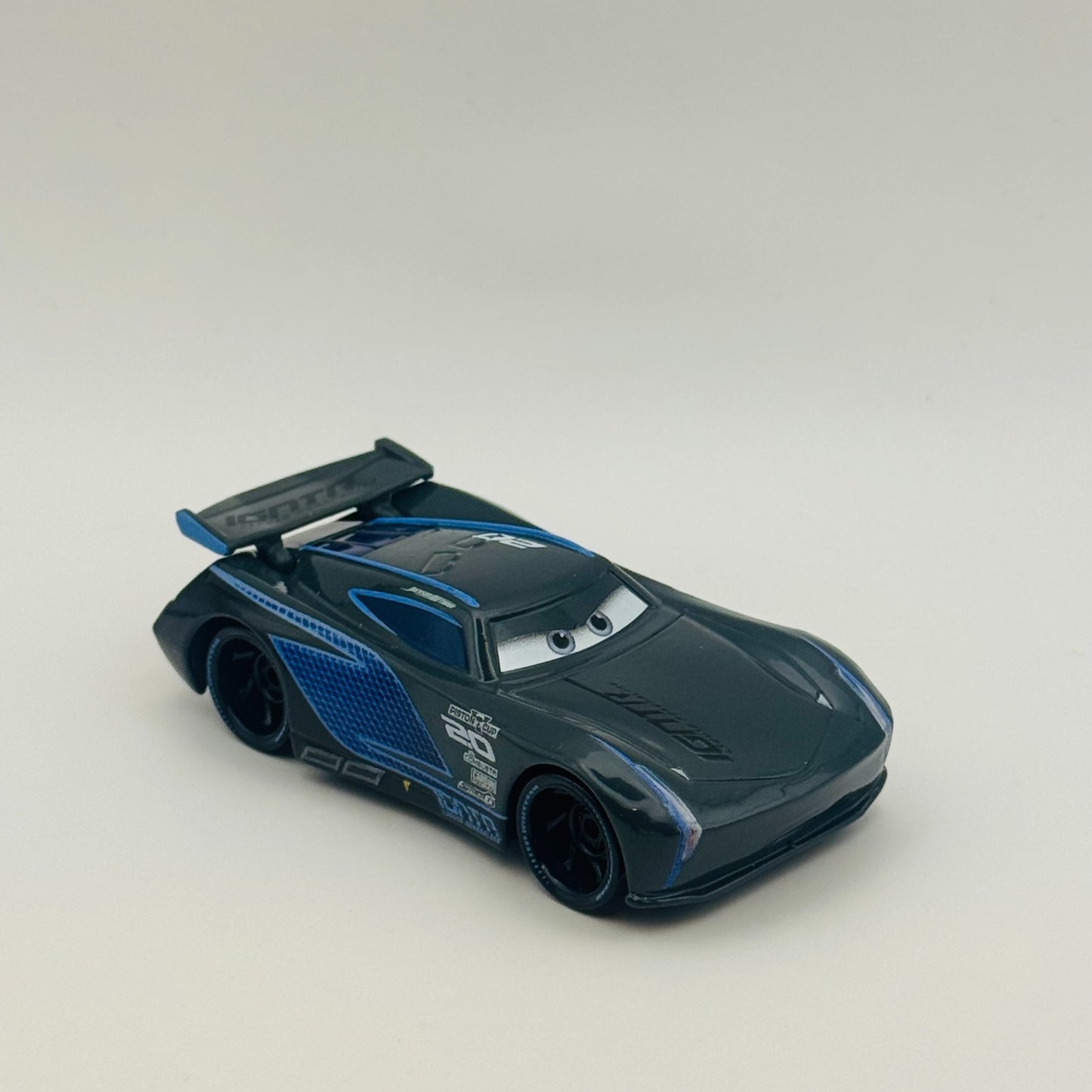 Disney Pixar Cars - JACKSON STORM 2022 - 1:55 Diecast *NEW OUT OF BOX*