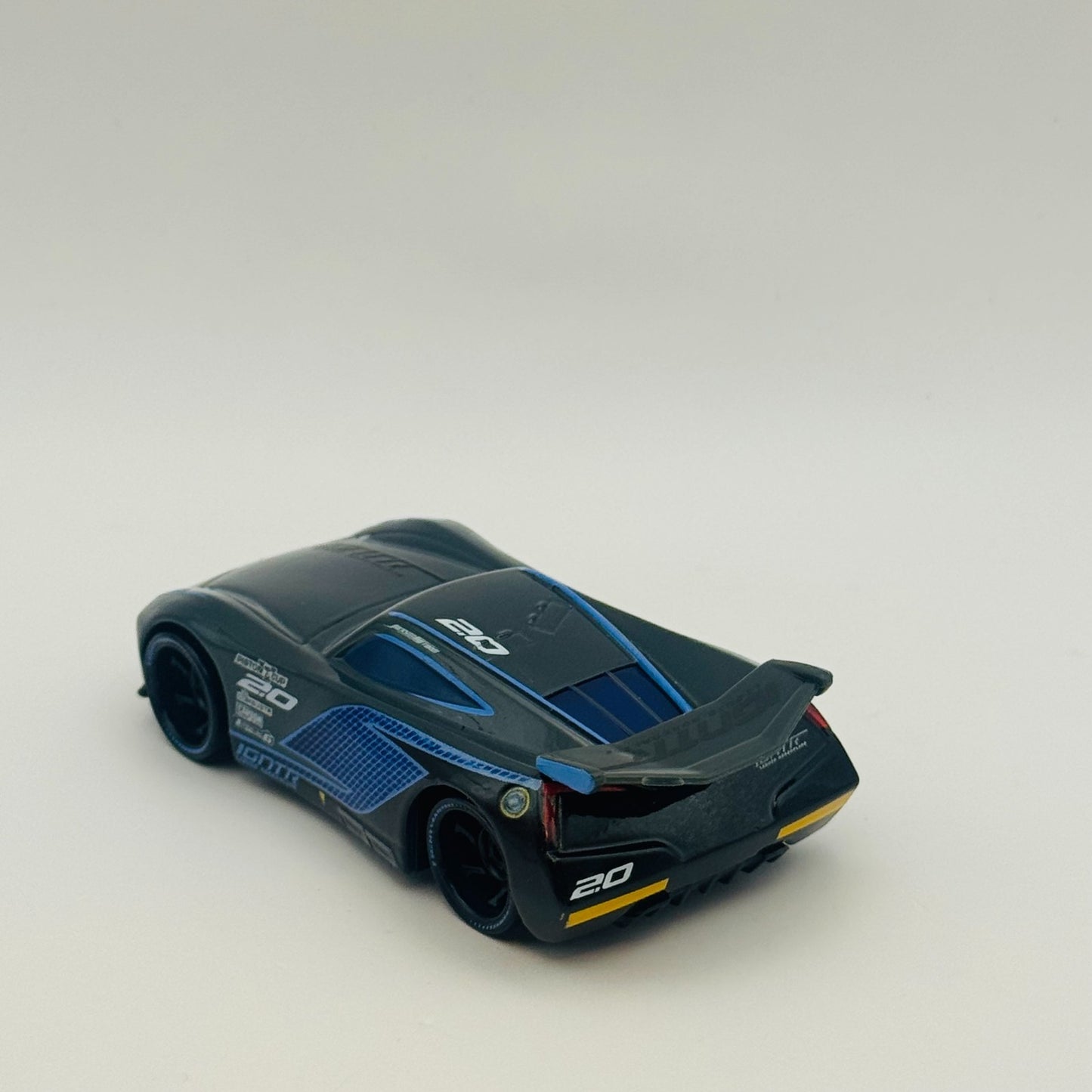 Disney Pixar Cars - JACKSON STORM 2022 - 1:55 Diecast *NEW OUT OF BOX*