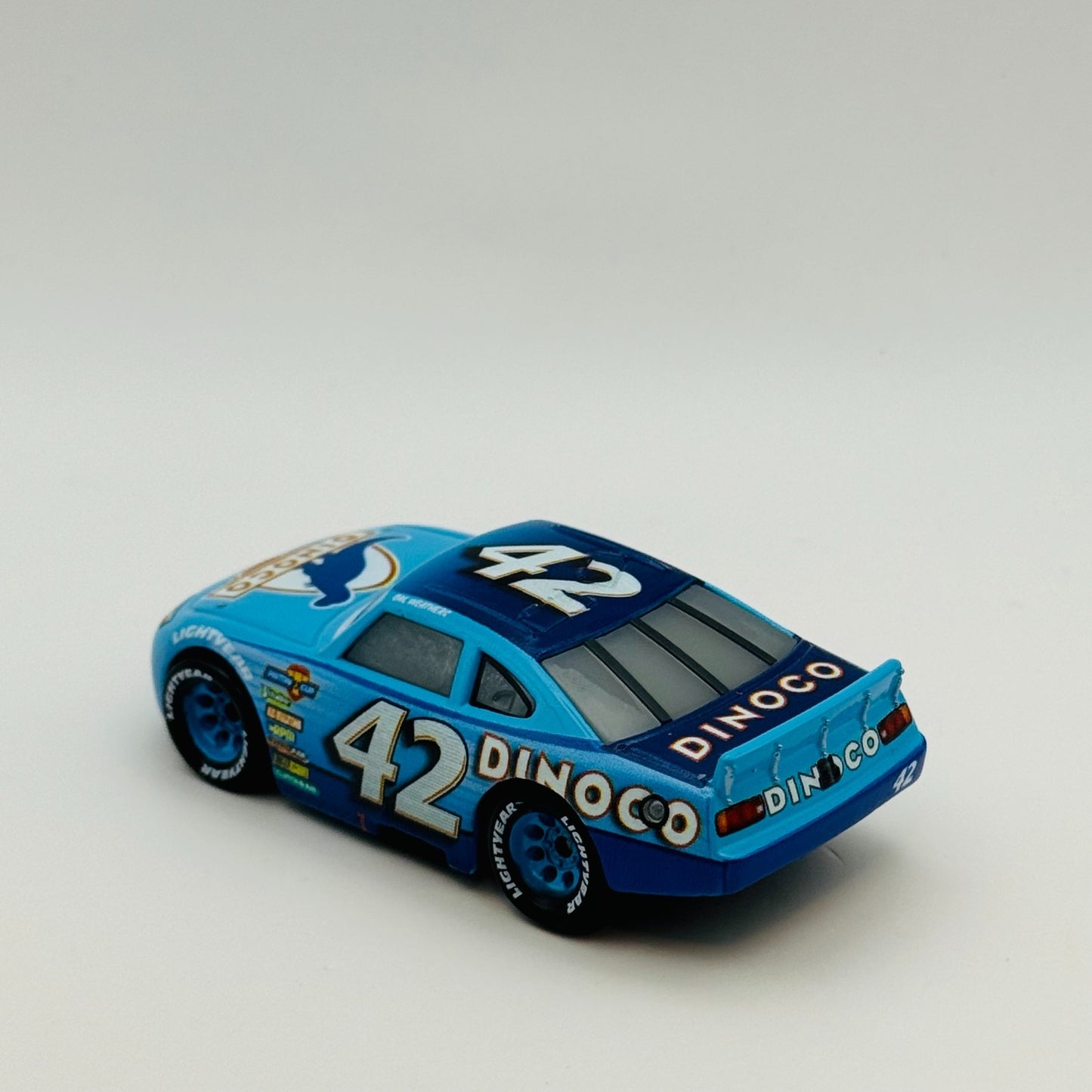 Disney Pixar Cars - CAL WEATHERS DINOCO 2022 - 1:55 Diecast *NEW OUT OF BOX*