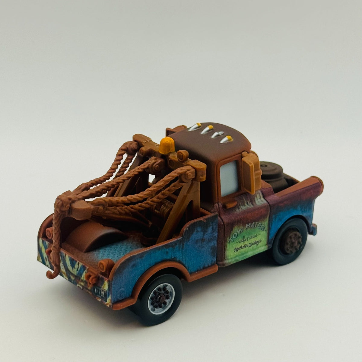 Disney Pixar Cars - TOW MATER 2022 - 1:55 Diecast *NEW OUT OF BOX*