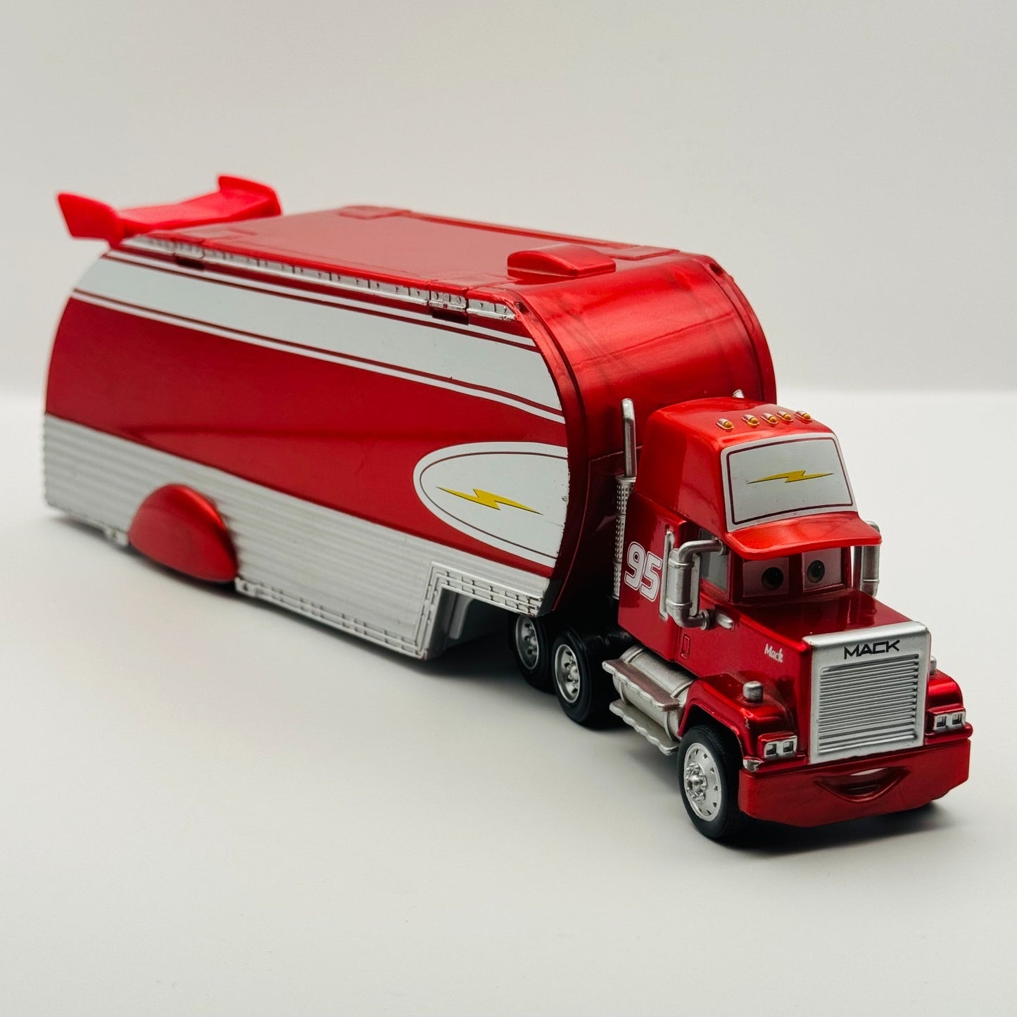 Disney Pixar Cars - ROAD TRIP ROAD TRIPPIN’ MACK HAULER RD TR1P - 1:55 Diecast