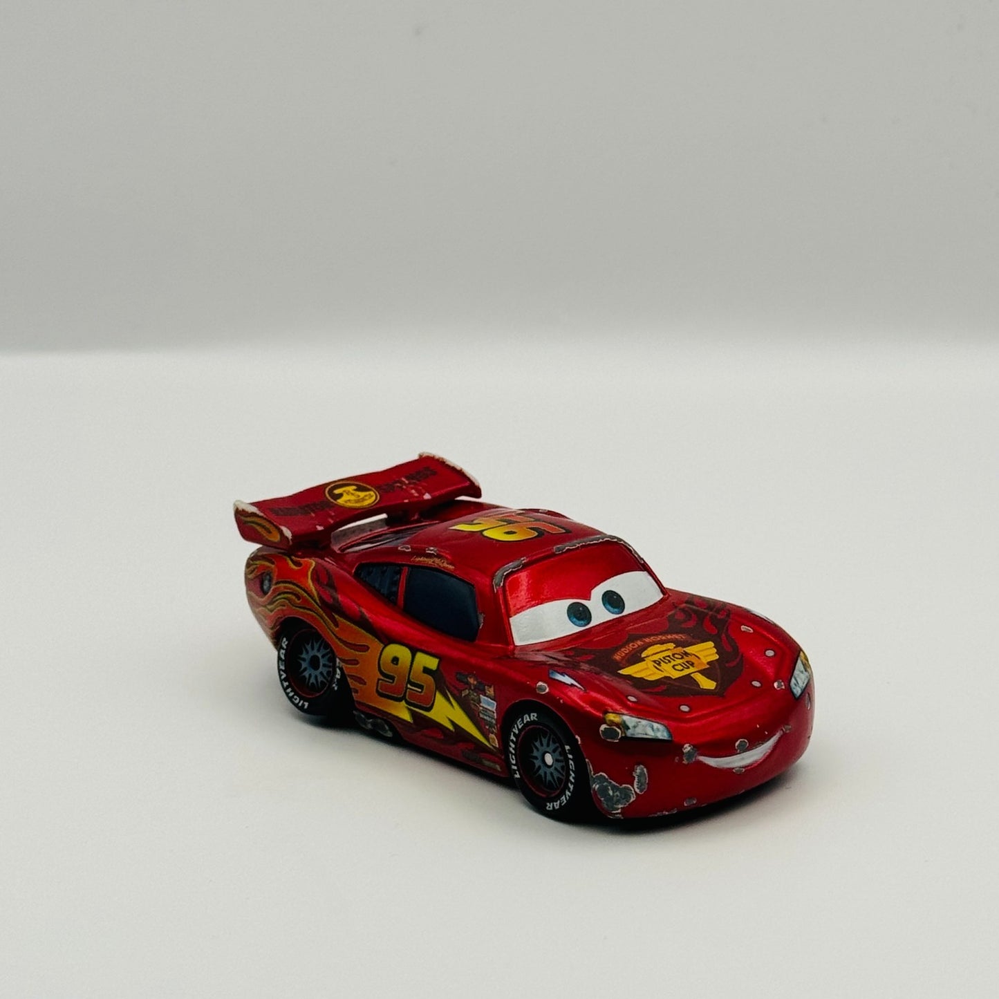 Disney Pixar Cars - RS TEAM LIGHTNING MCQUEEN METALLIC *Rough* - 1:55 Diecast