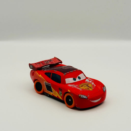 Disney Pixar Cars - CARNIVAL CUP LIGHTNING MCQUEEN 2016 - 1:55 Diecast