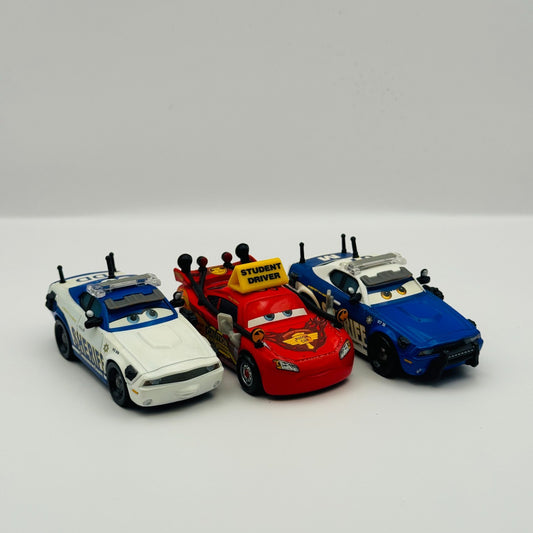 Disney Pixar Cars PROTECT & SERVE MIKE DIDI DRIVING SCHOOL MCQUEEN 1:55 Diecast