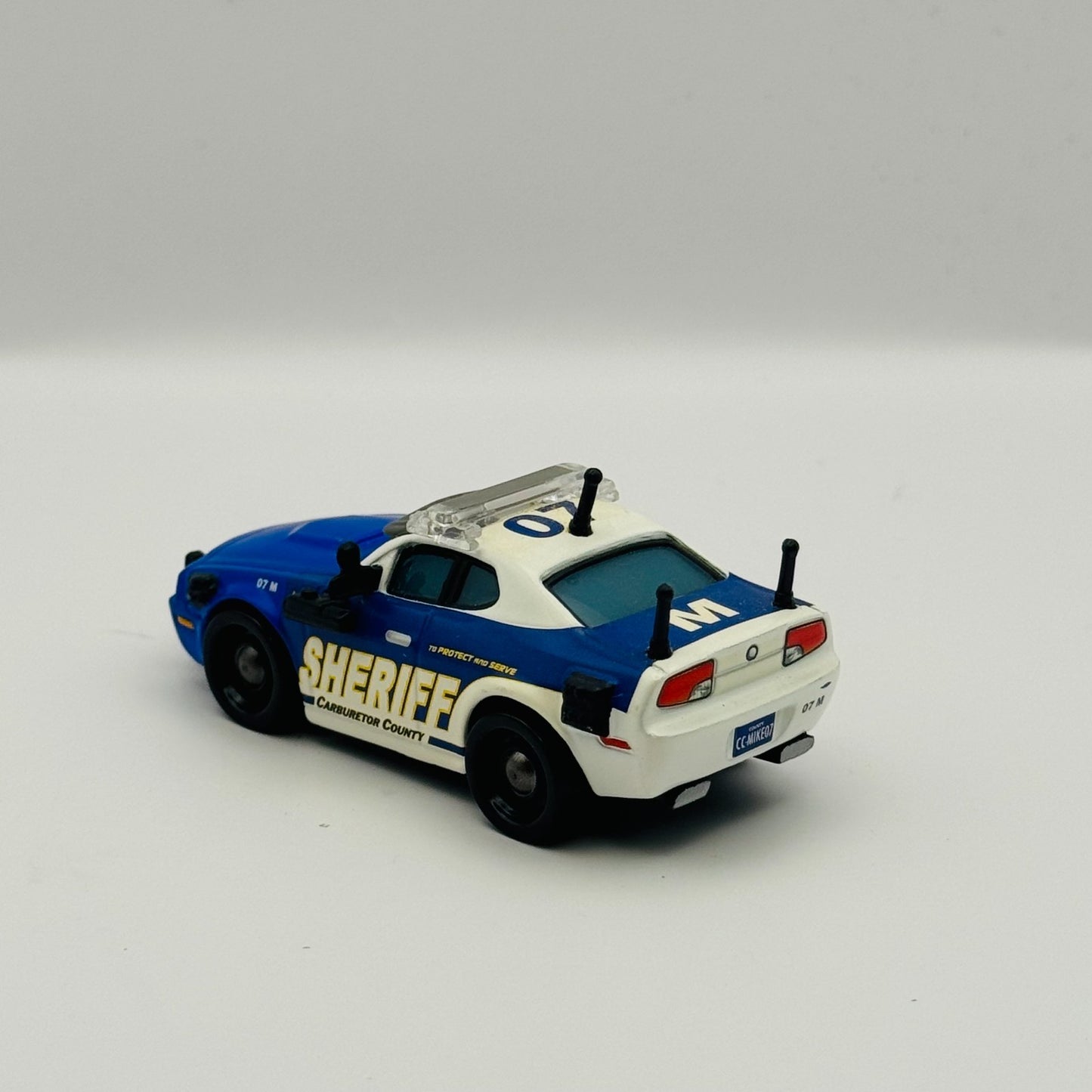Disney Pixar Cars PROTECT & SERVE MIKE DIDI DRIVING SCHOOL MCQUEEN 1:55 Diecast