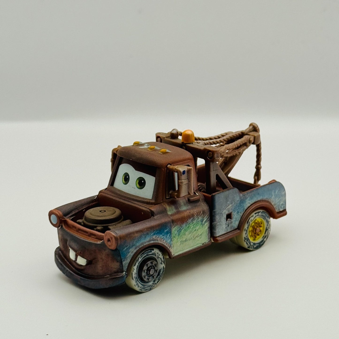 Disney Pixar Cars - FIREBALL BEACH RACERS MATER - 1:55 Diecast