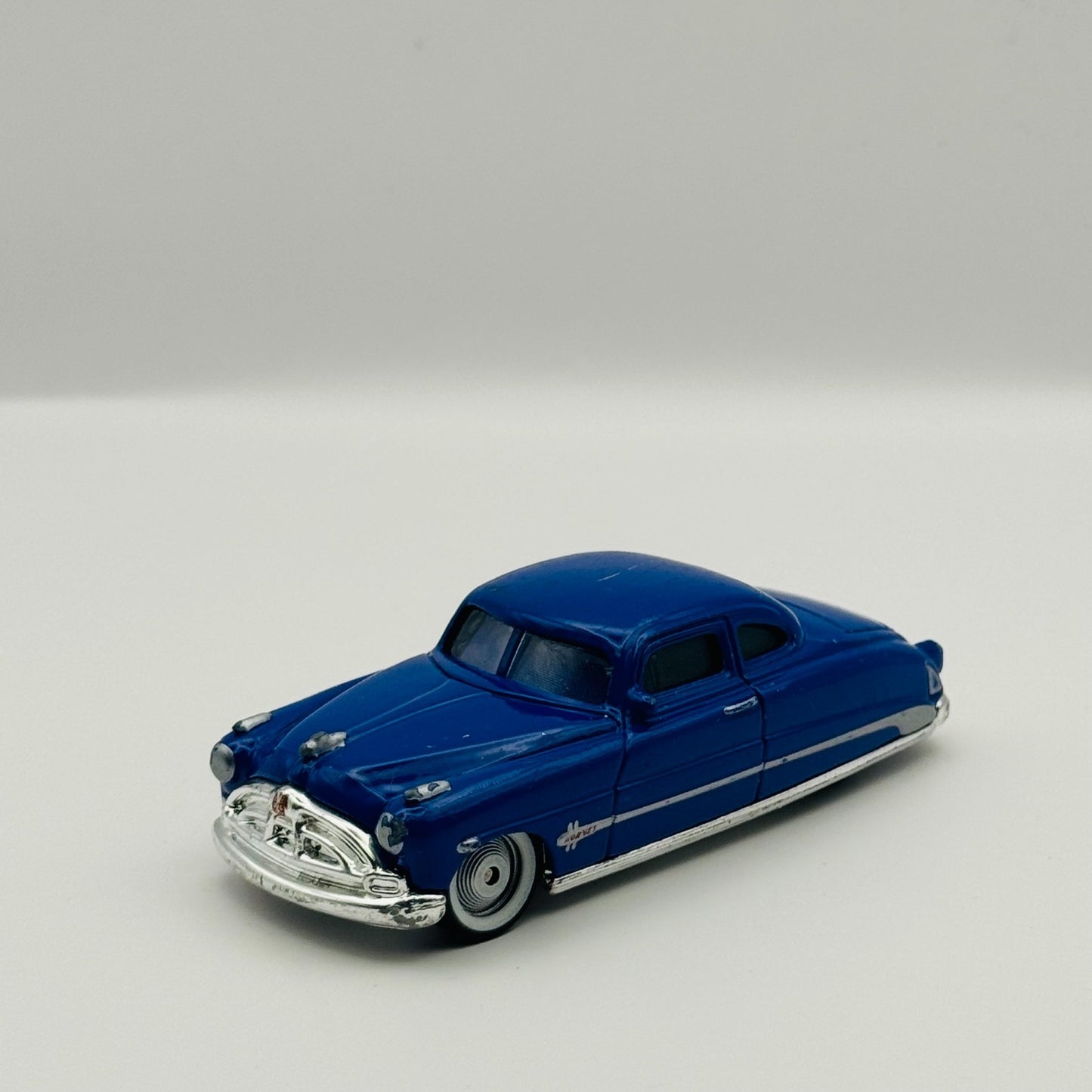 Disney Pixar Cars - DOC HUDSON LENTICULAR My Eyes Change 2009 - 1:55 Diecast