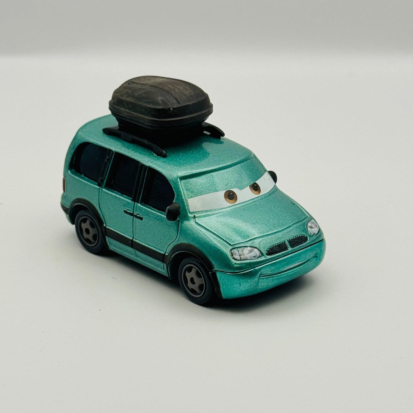 Disney Pixar Cars - VAN World of Cars 2008 - 1:55 Diecast