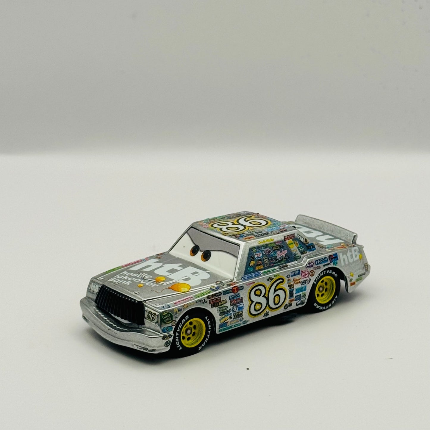 Disney Pixar Cars - METALLIC SILVER CHICK HICKS Scavenger Hunt 2020 1:55 Diecast
