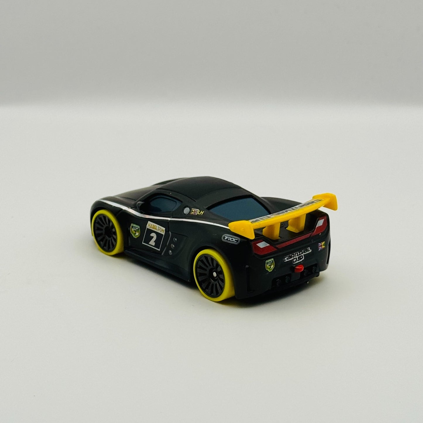 Disney Pixar Cars - CARNIVAL CUP LEWIS HAMILTON TROC WGP 2016 - 1:55 Diecast