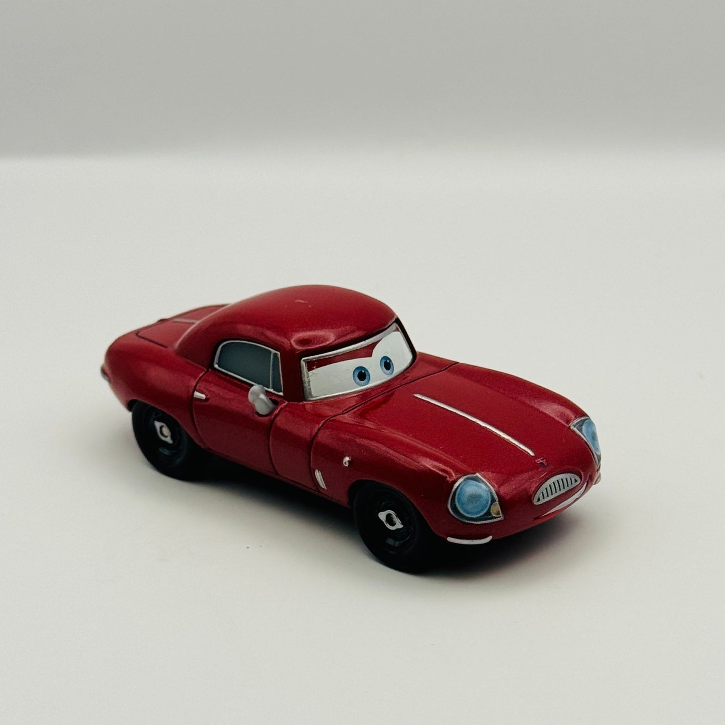 Disney Pixar Cars - LELAND TURBO Secret Agent Spy - 1:55 Diecast
