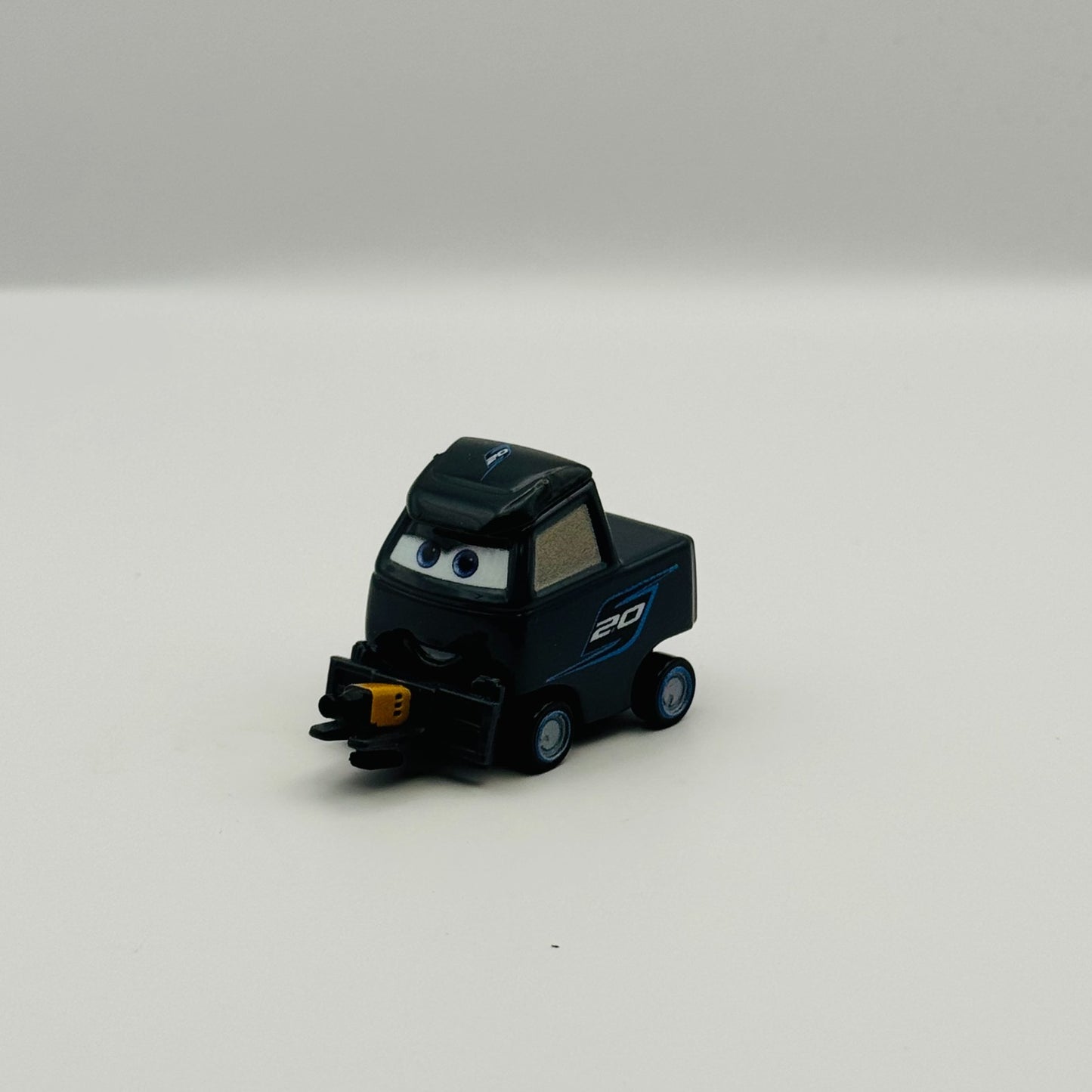 Disney Pixar Cars - RAY REVERHAM & LAURA SPINWHELL JACKSON PITTY - 1:55 Diecast
