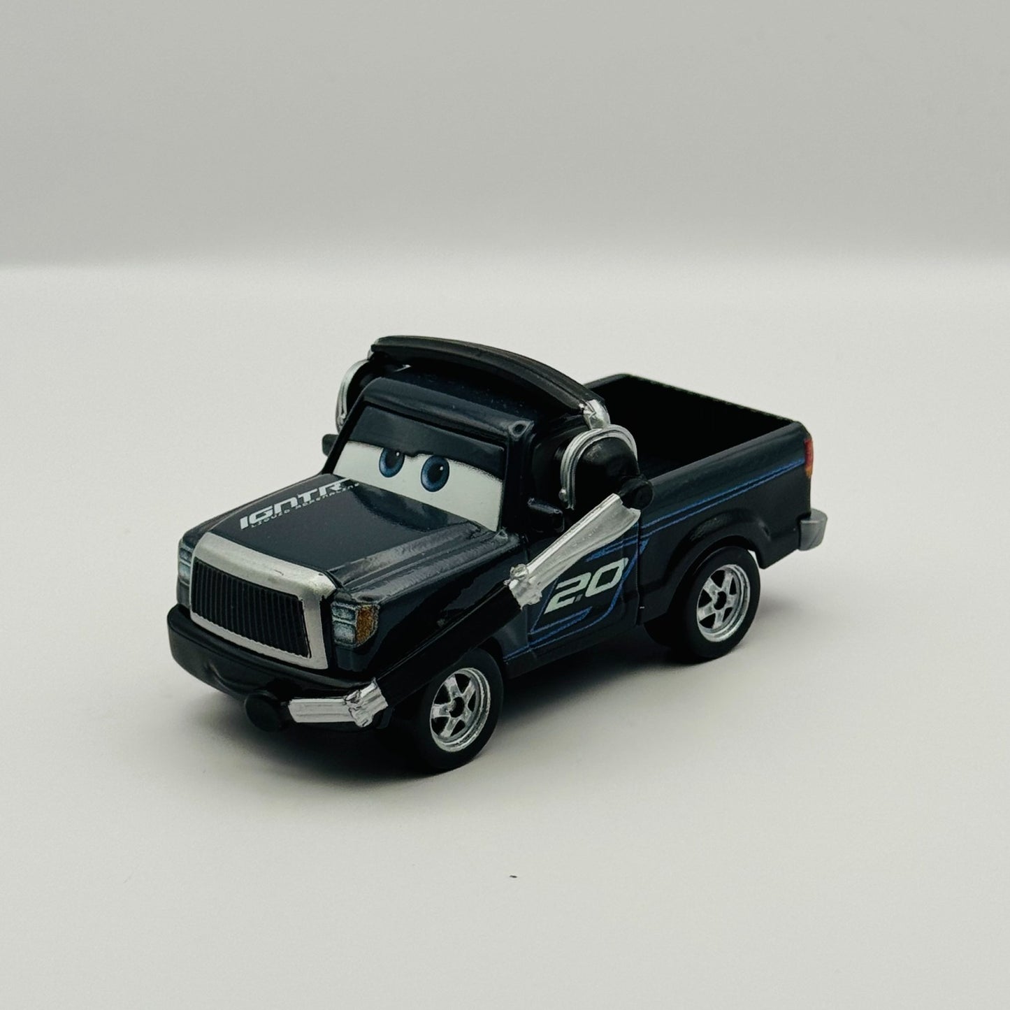Disney Pixar Cars - RAY REVERHAM & LAURA SPINWHELL JACKSON PITTY - 1:55 Diecast