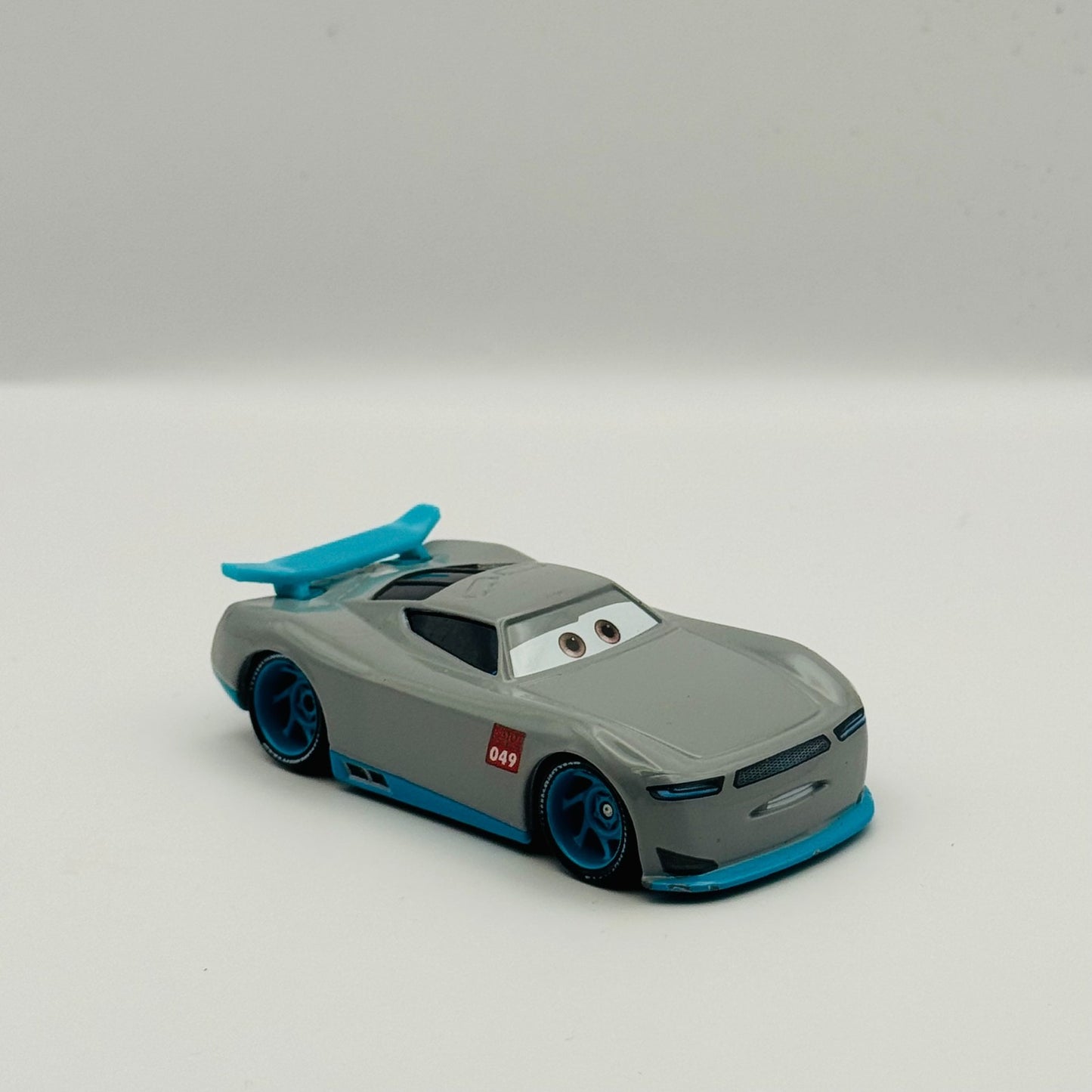 Disney Pixar Cars - GABRIEL BLUE RRC Trainee #049 2018 - 1:55 Diecast