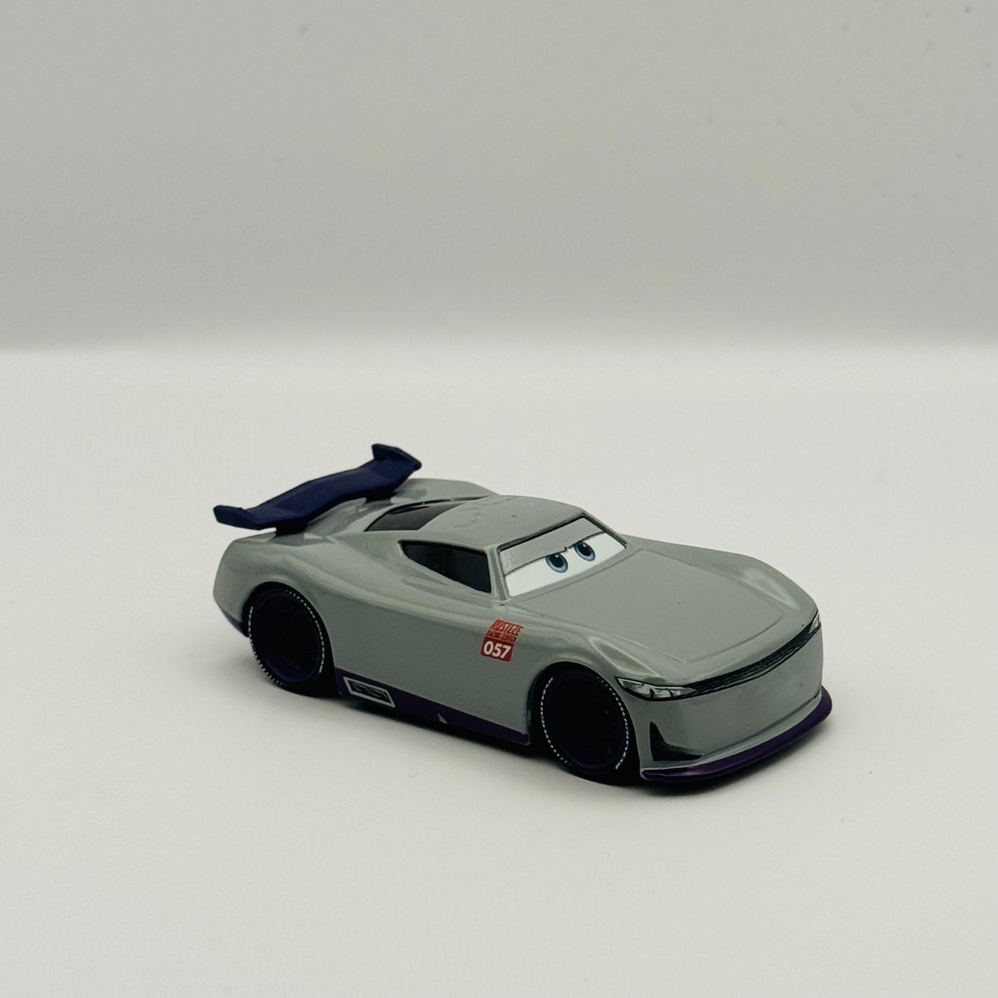 Disney Pixar Cars - RONALD & JUNYI RRC Trainee #035 #057 2020 - 1:55 Diecast
