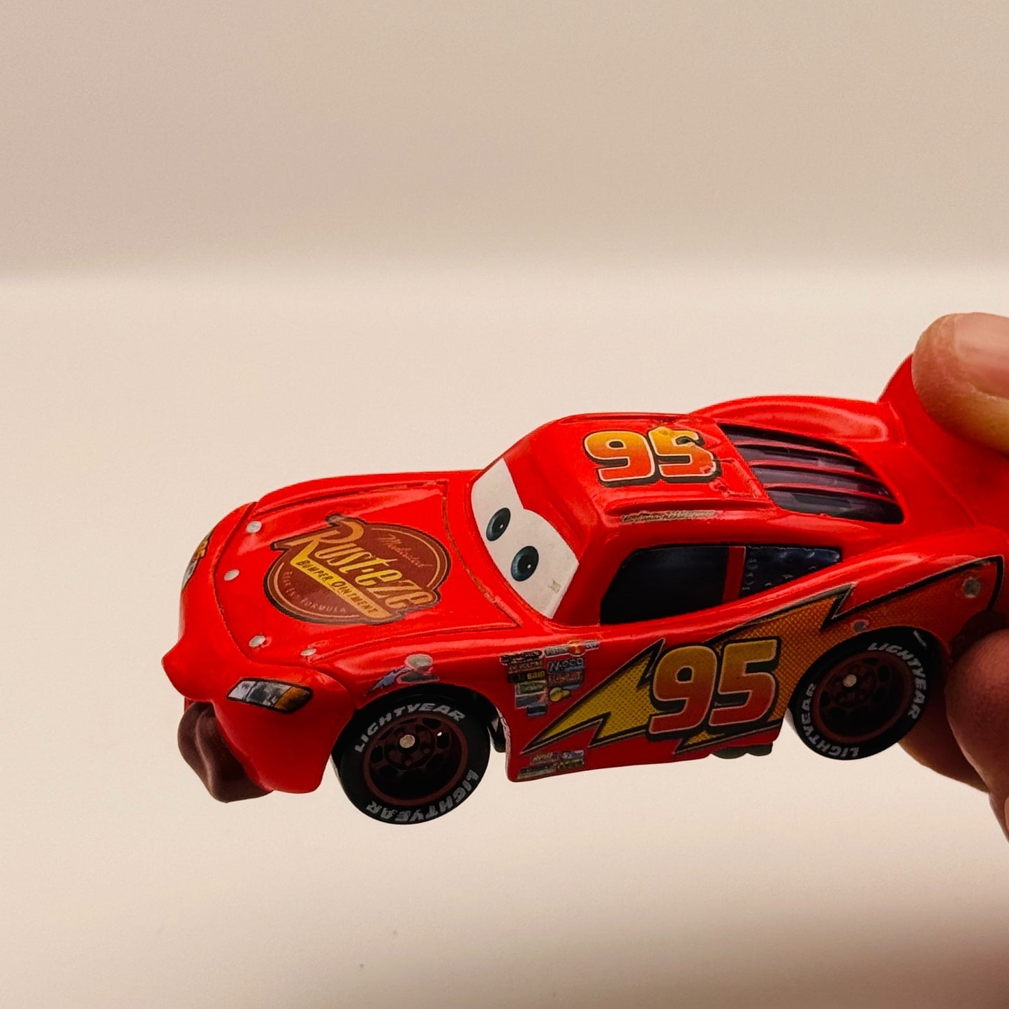Disney Pixar Cars - TONGUE LIGHTNING MCQUEEN Supercharged 2007 - 1:55 Diecast