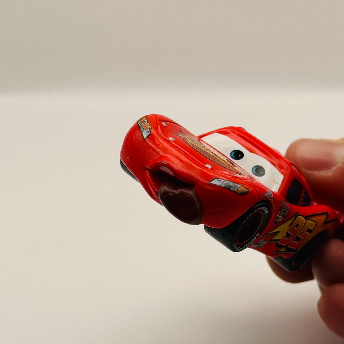 Disney Pixar Cars - TONGUE LIGHTNING MCQUEEN Supercharged 2007 - 1:55 Diecast