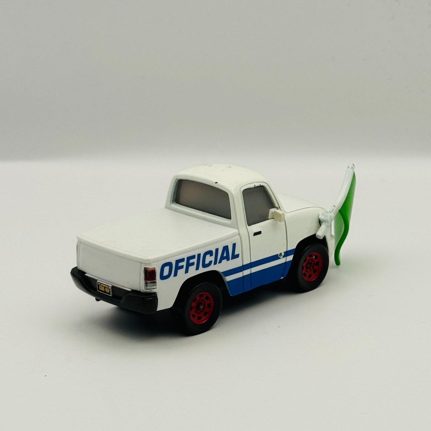 Disney Pixar Cars - KRIS REVSTOPSKI GREEN FLAG 2020 - 1:55 Diecast