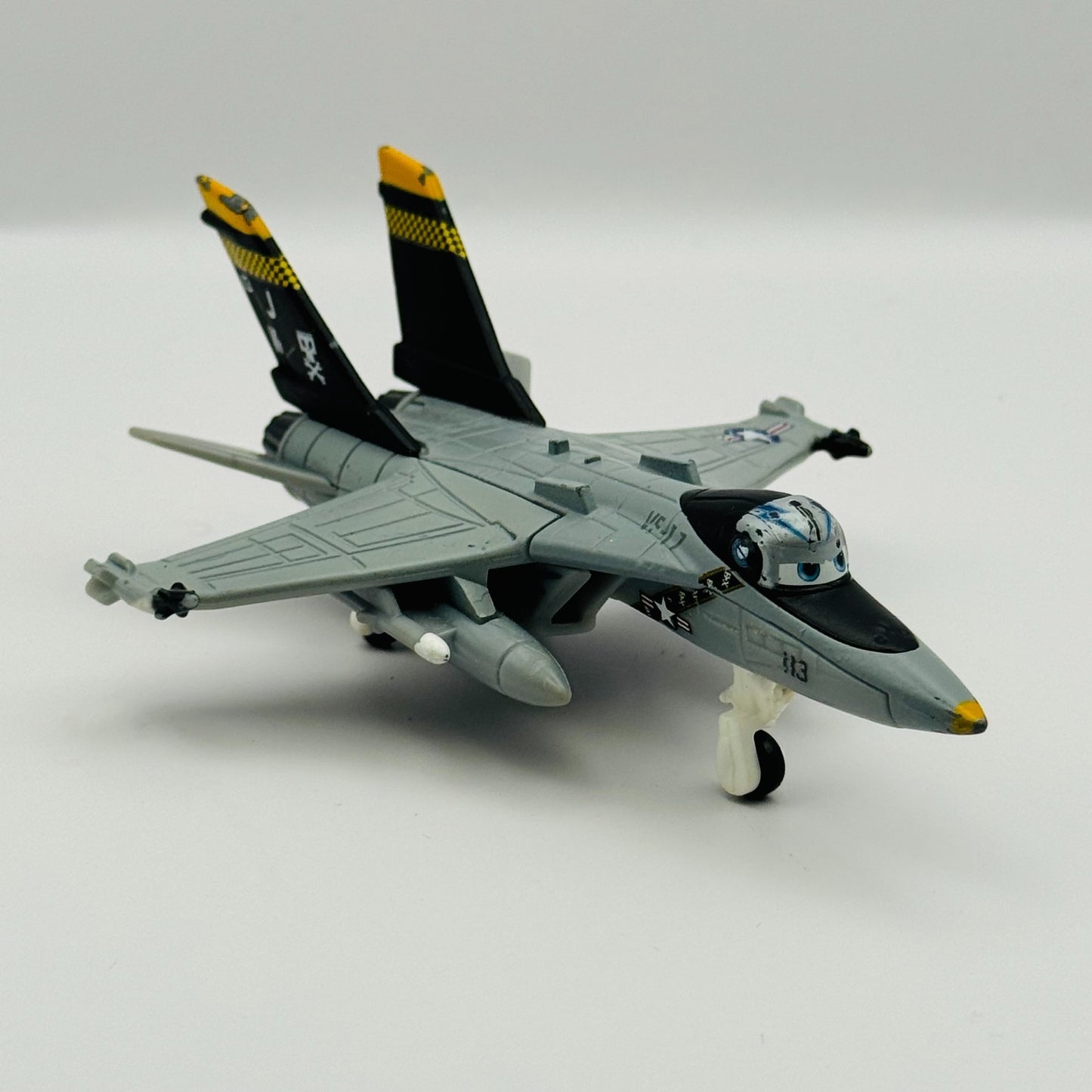 Disney Planes & Pixar Cars - BRAVO 2013 - 1:55 Diecast