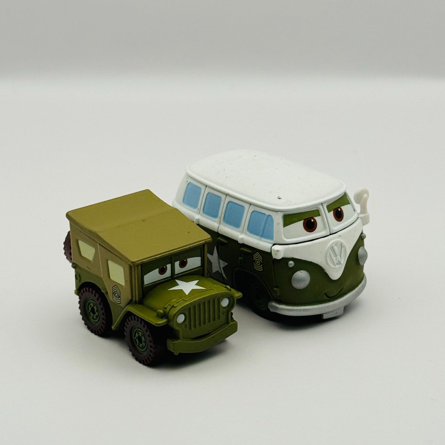 Disney Pixar Cars - Mini Adventures SARGE & FILLMORE - Sarge’s Boot Camp
