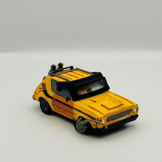 Disney Pixar Cars - YELLOW GREMLIN WITH TORCH Disney Store - 1:43 Diecast