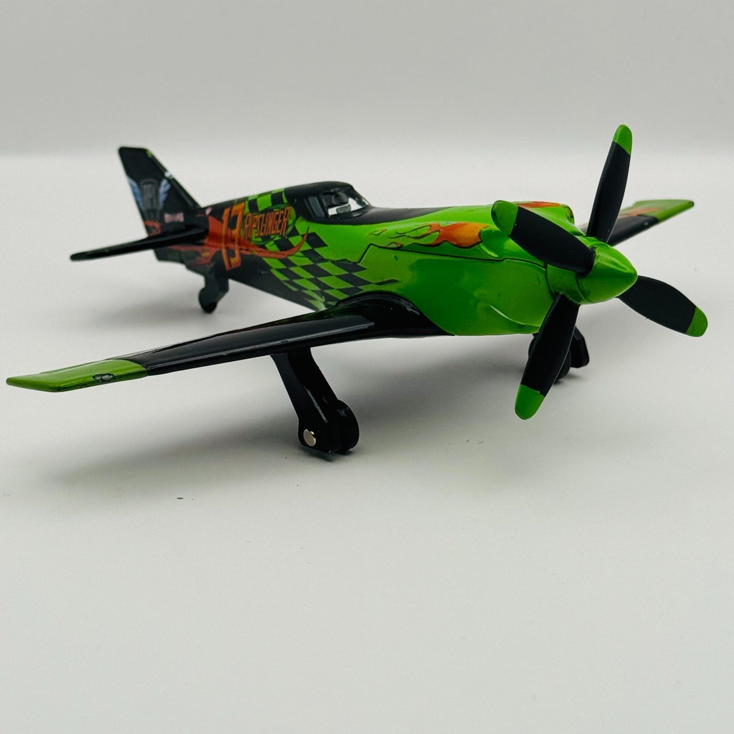 Disney Planes & Pixar Cars - RIPSLINGER Disney Store - 1:43 Diecast
