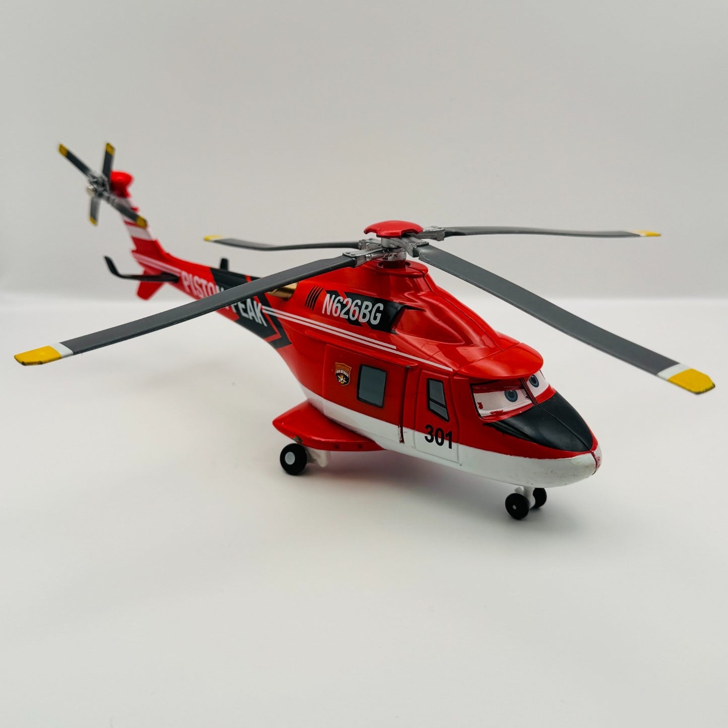 Disney Planes & Pixar Cars - DELUXE BLADE RANGER Disney Store - 1:43 Diecast