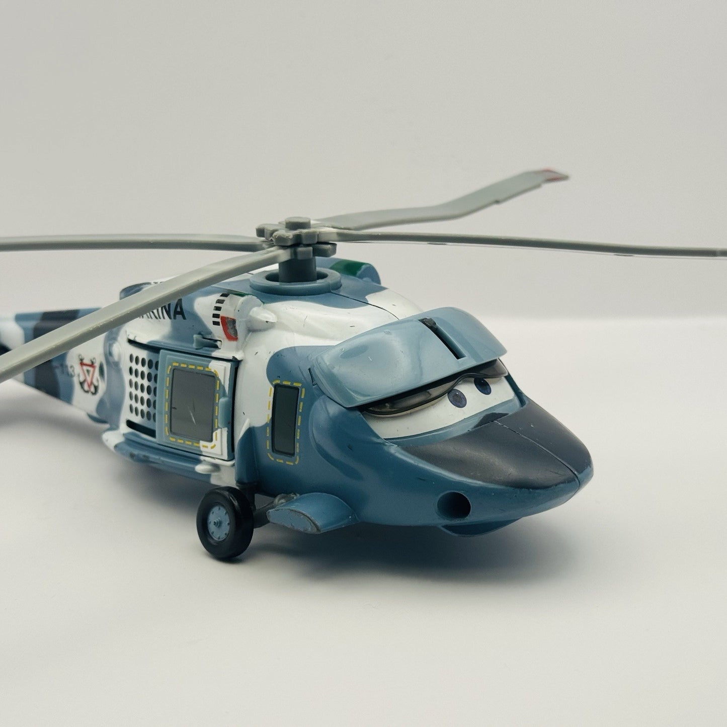 Disney Planes & Pixar Cars - DELUXE HECTOR VECTOR Disney Store - 1:43 Diecast