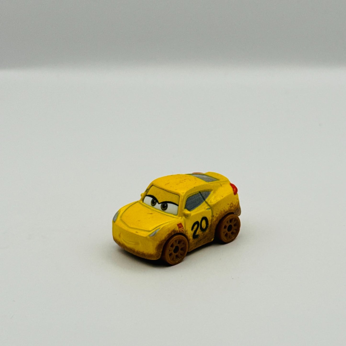 Disney Pixar Cars - Mini Racers FRANCES BELTLINE CRUZ Thunder Hollow - Diecast