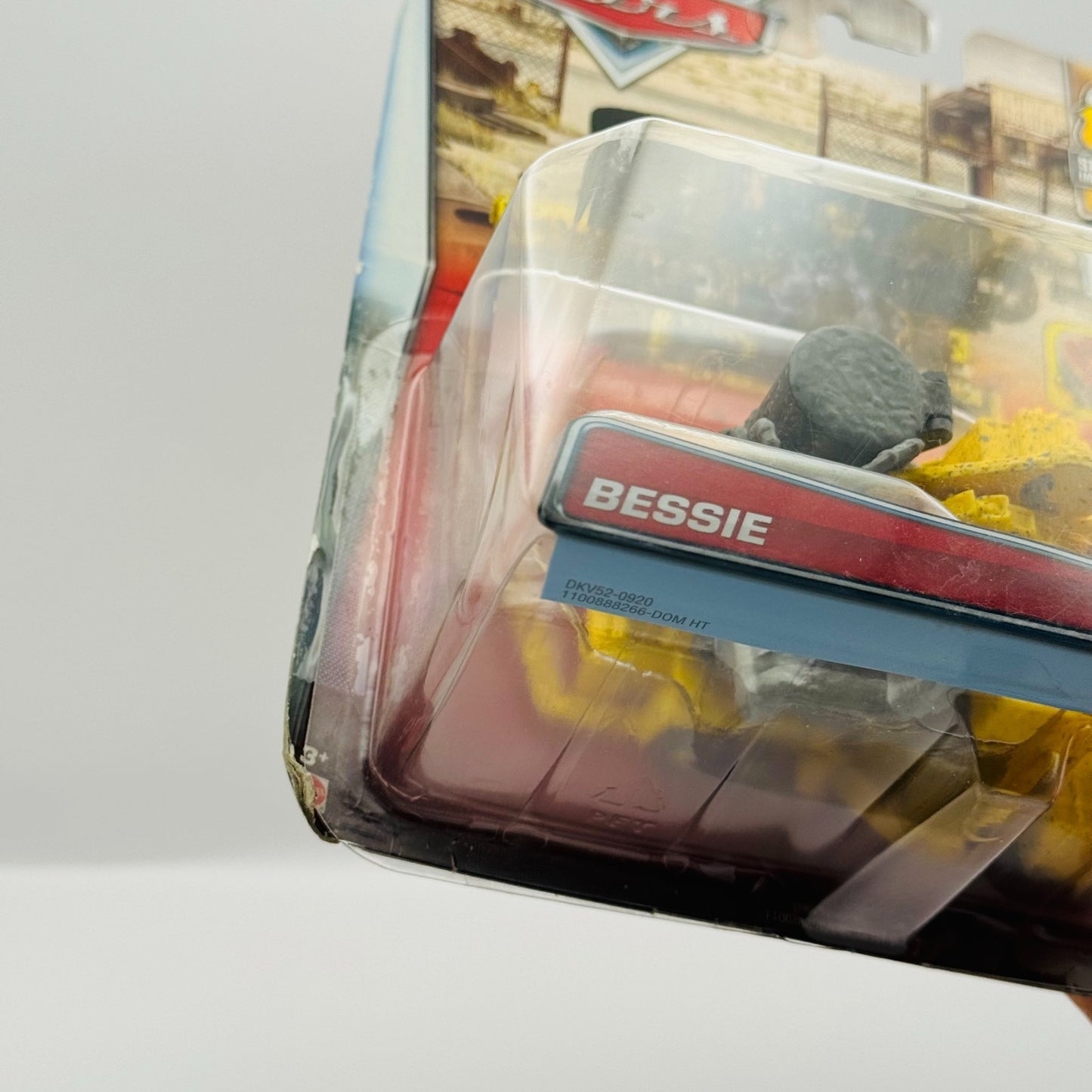 Disney Pixar Cars - BESSIE Deluxe Sheriff's Impound Lot 2016 - 1:55 Diecast