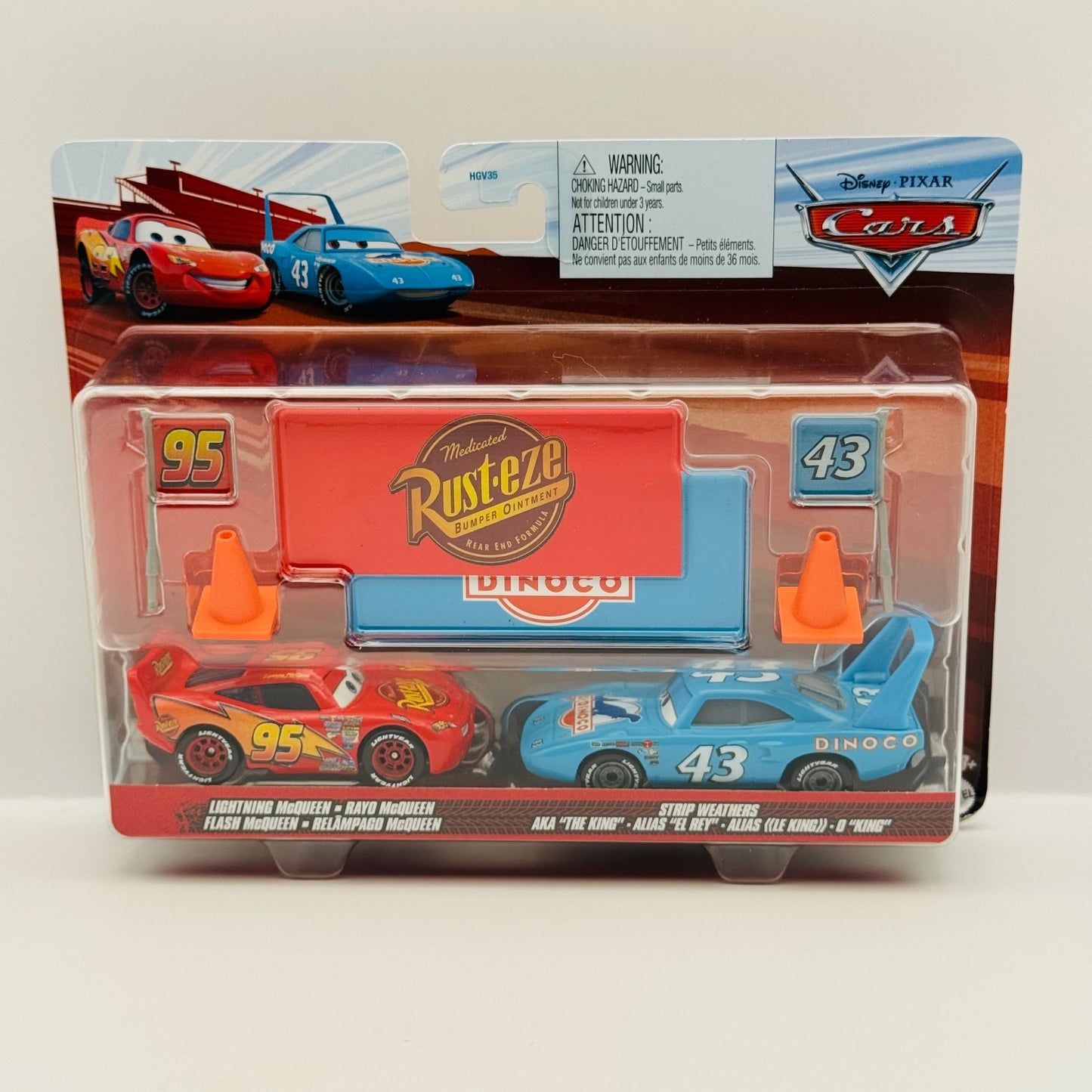 Disney Pixar Cars - CARS 1 MCQUEEN & KING ACCESSORY PACK - 1:55 Diecast
