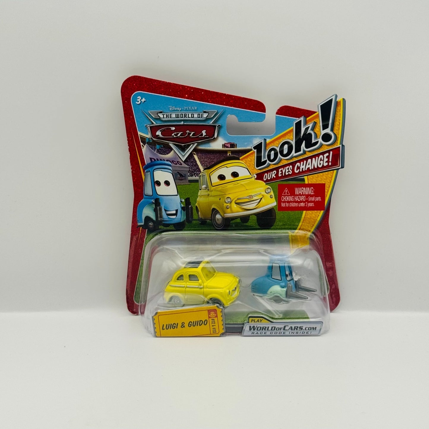 Disney Pixar Cars - LUIGI & GUIDO LENTICULAR My Eyes Change - 1:55 Diecast