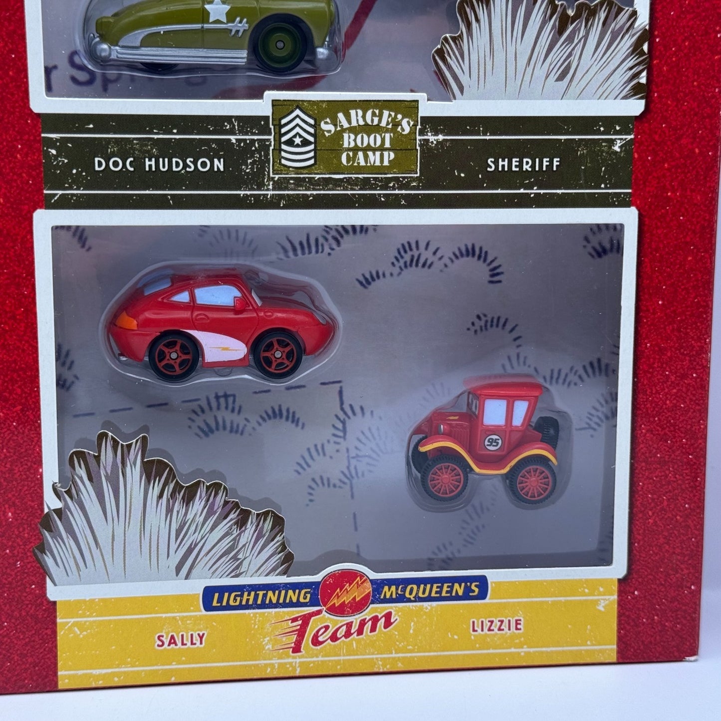 Disney Pixar Cars - Mini Adventures 8 CAR GIFT PACK FIRE DEPT POLICE BOOT CAMP