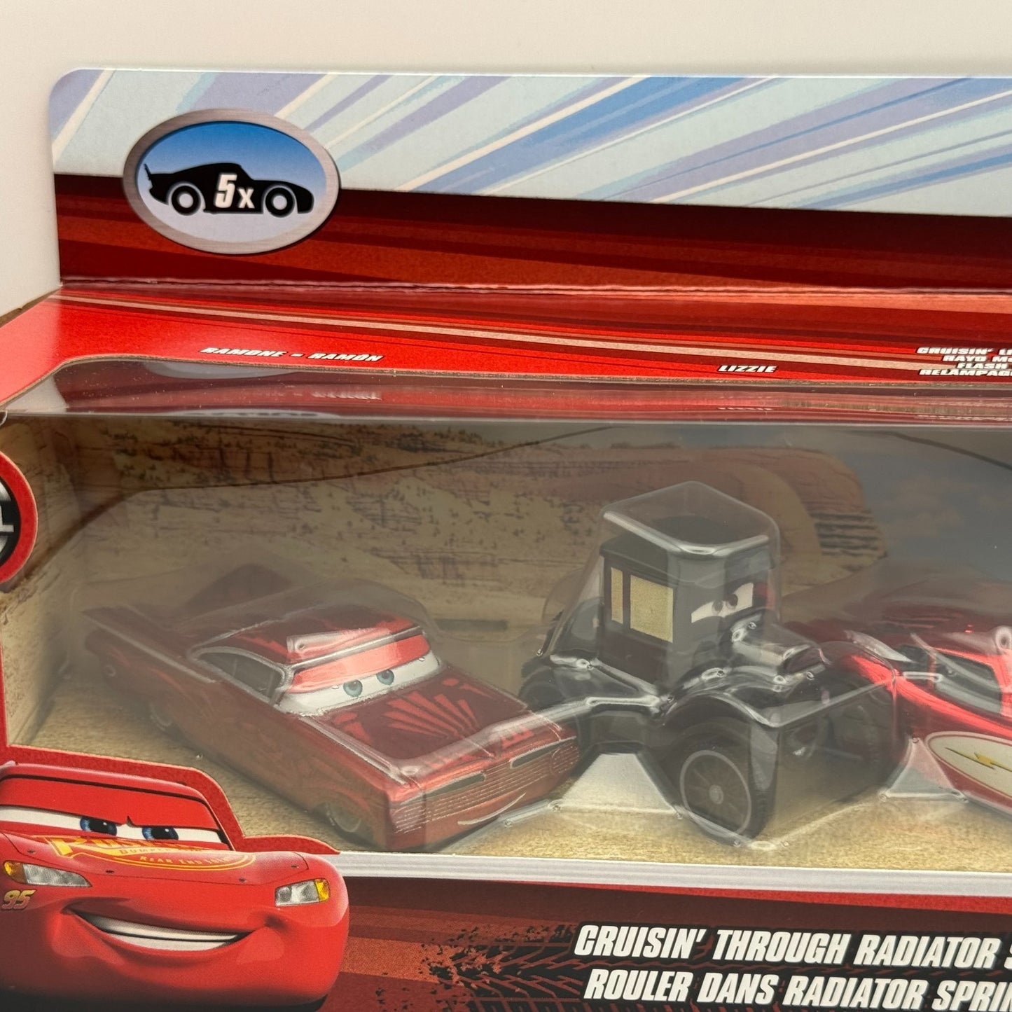 Disney Pixar Cars - CRUISIN’ THROUGH RADIATOR SPRINGS 5-PK Lizzie - 1:55 Diecast