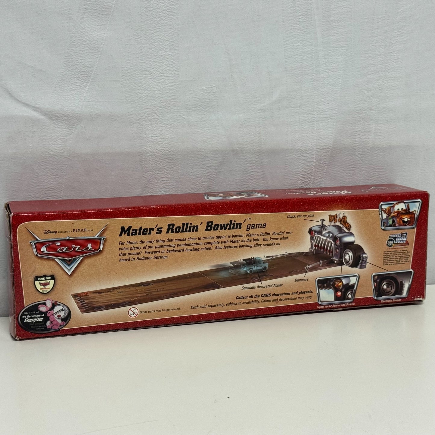 Disney Pixar Cars - MATER'S ROLLIN BOWLIN' PLAYSET Desert Series - 1:55 Diecast