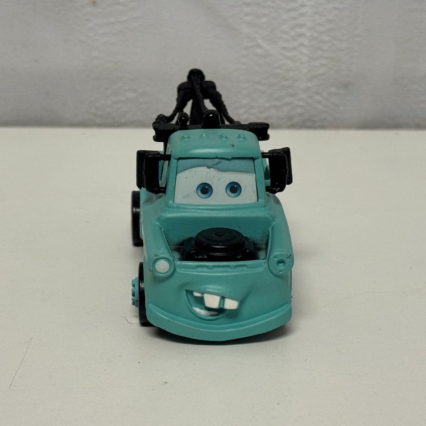 Disney Pixar Cars - MATER'S ROLLIN BOWLIN' PLAYSET Desert Series - 1:55 Diecast
