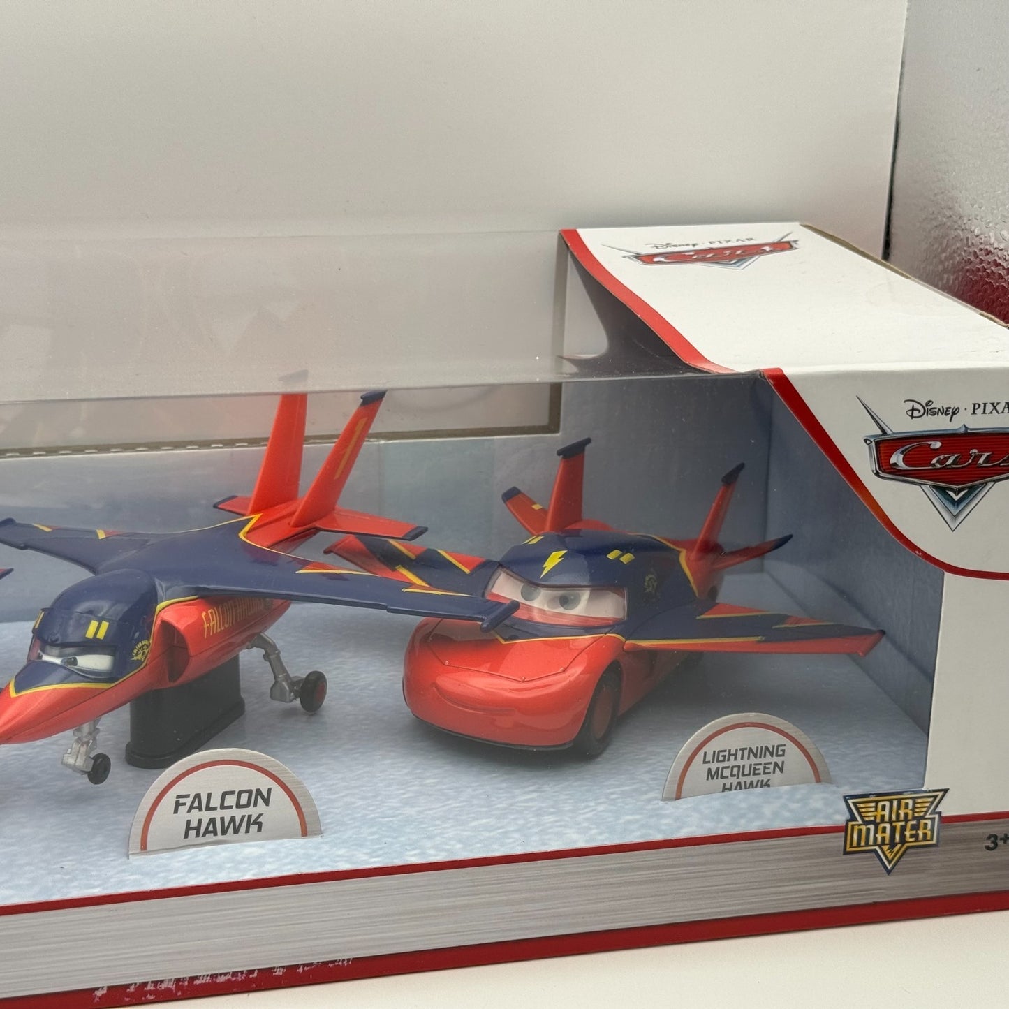 Disney Pixar Cars - AIR MATER FALCON HAWK 3-PACK Disney Store - 1:43 Diecast