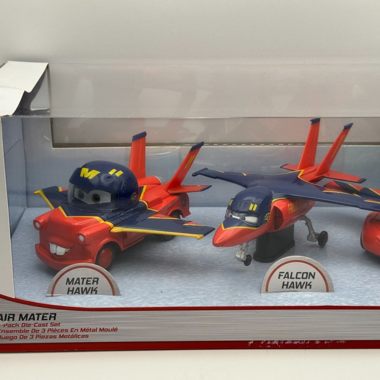 Disney Pixar Cars - AIR MATER FALCON HAWK 3-PACK Disney Store - 1:43 Diecast