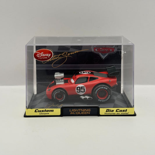 Disney Pixar Cars - ARTIST SERIES MCQUEEN JAY WARD Disney Store - 1:43 Diecast