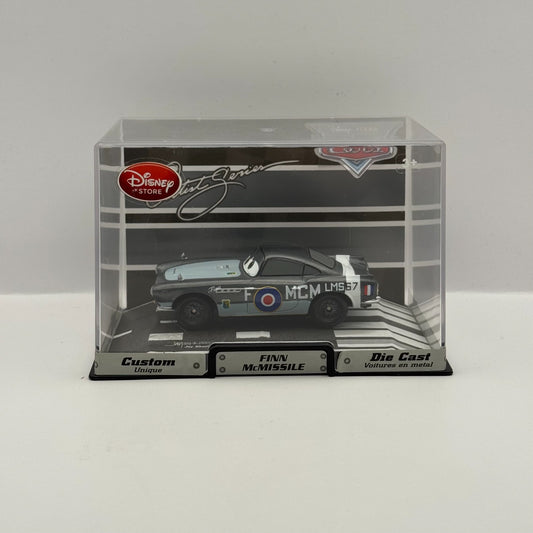 Disney Pixar Cars - ARTIST SERIES FINN JAY SHUSTER Disney Store - 1:43 Diecast