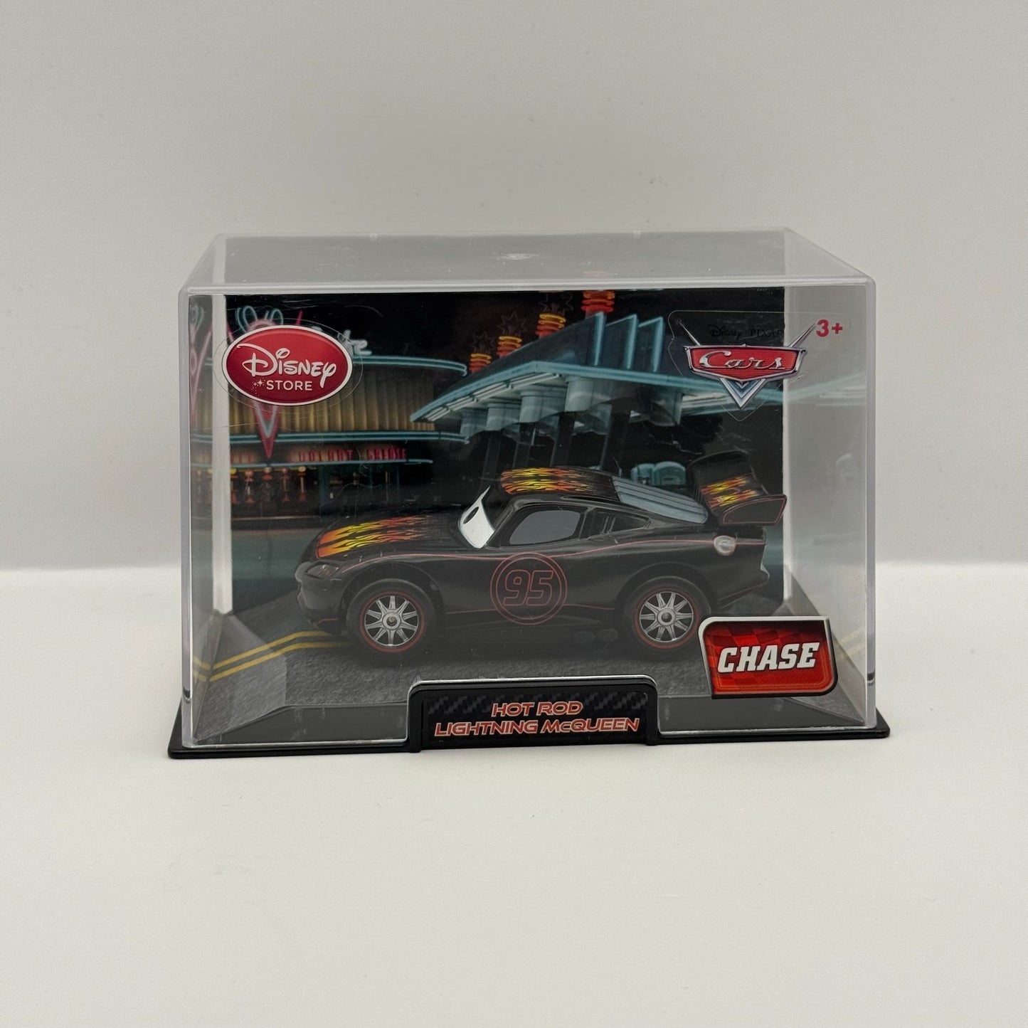 Disney Pixar Cars - HOT ROD LIGHTNING MCQUEEN *CHASE* Disney Store -1:43 Diecast