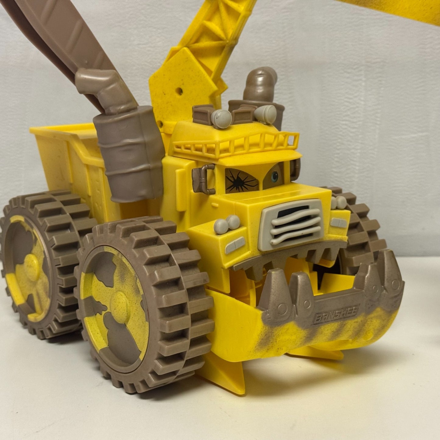 Disney Pixar Cars - Mini Adventures SCREAMIN' BANSHEE *NO SOUND* - 1:55 Scale