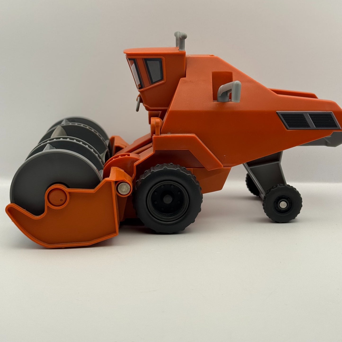 Disney Pixar Cars - COLOR CHANGERS CHASE & CHANGE FRANK - 1:55 Scale