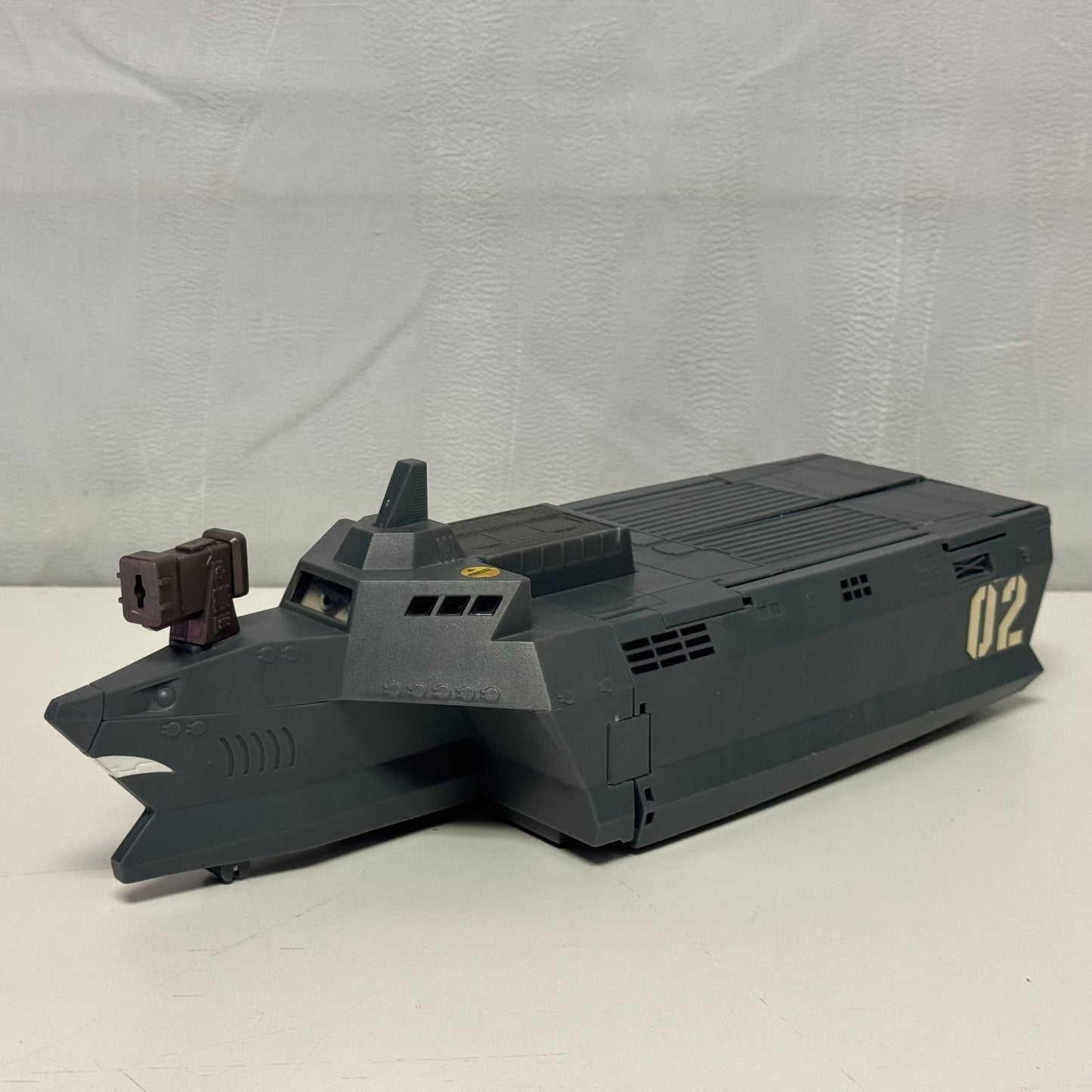 Disney Pixar Cars - ACTION AGENTS COMBAT STATION TONY TRIHULL COMBAT SHIP Cars 2