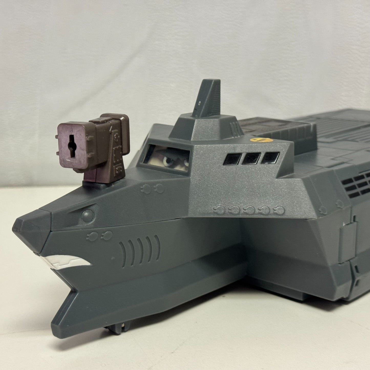 Disney Pixar Cars - ACTION AGENTS COMBAT STATION TONY TRIHULL COMBAT SHIP Cars 2