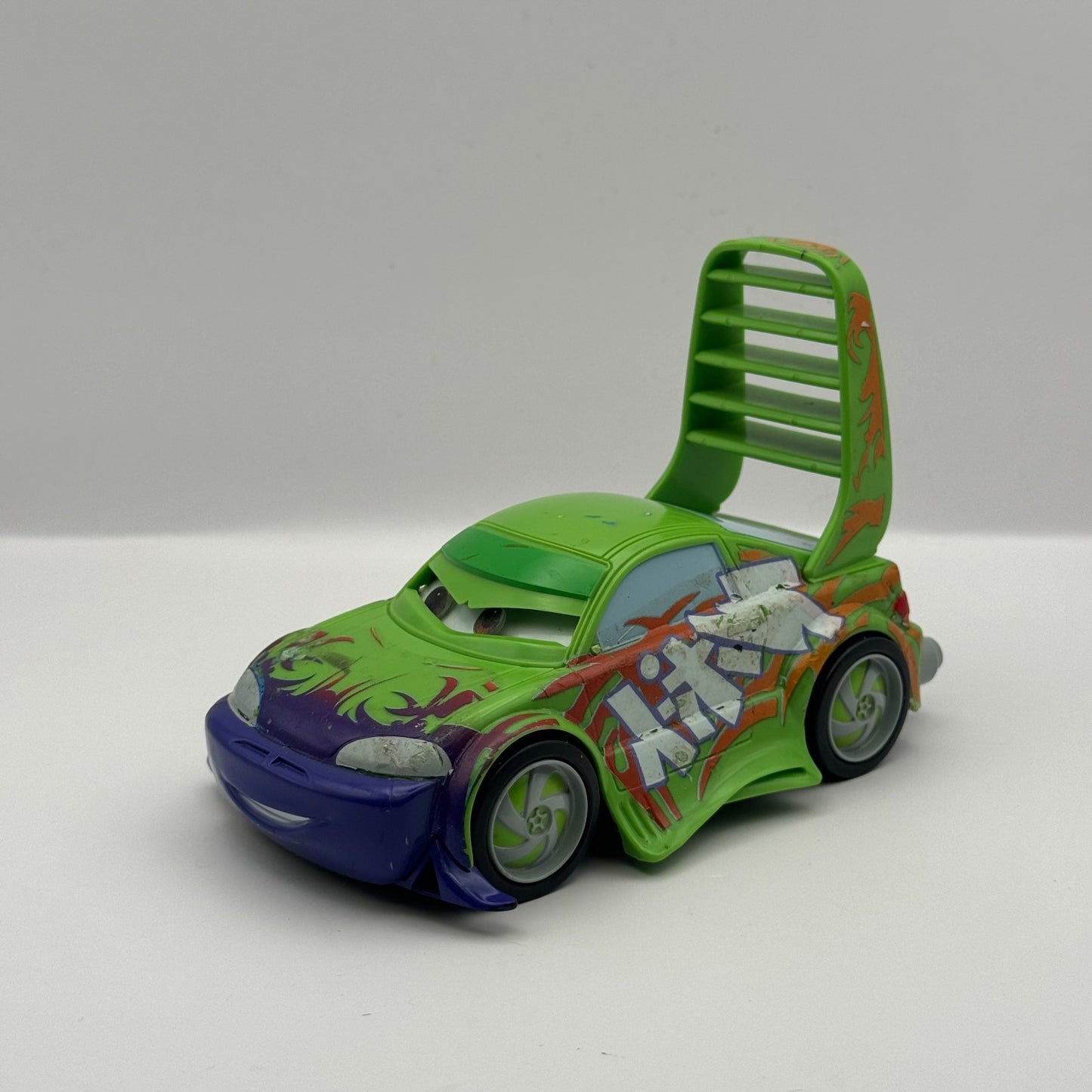 Disney Pixar Cars - LARGE TALKING WINGO MOVING EYES Disney Store