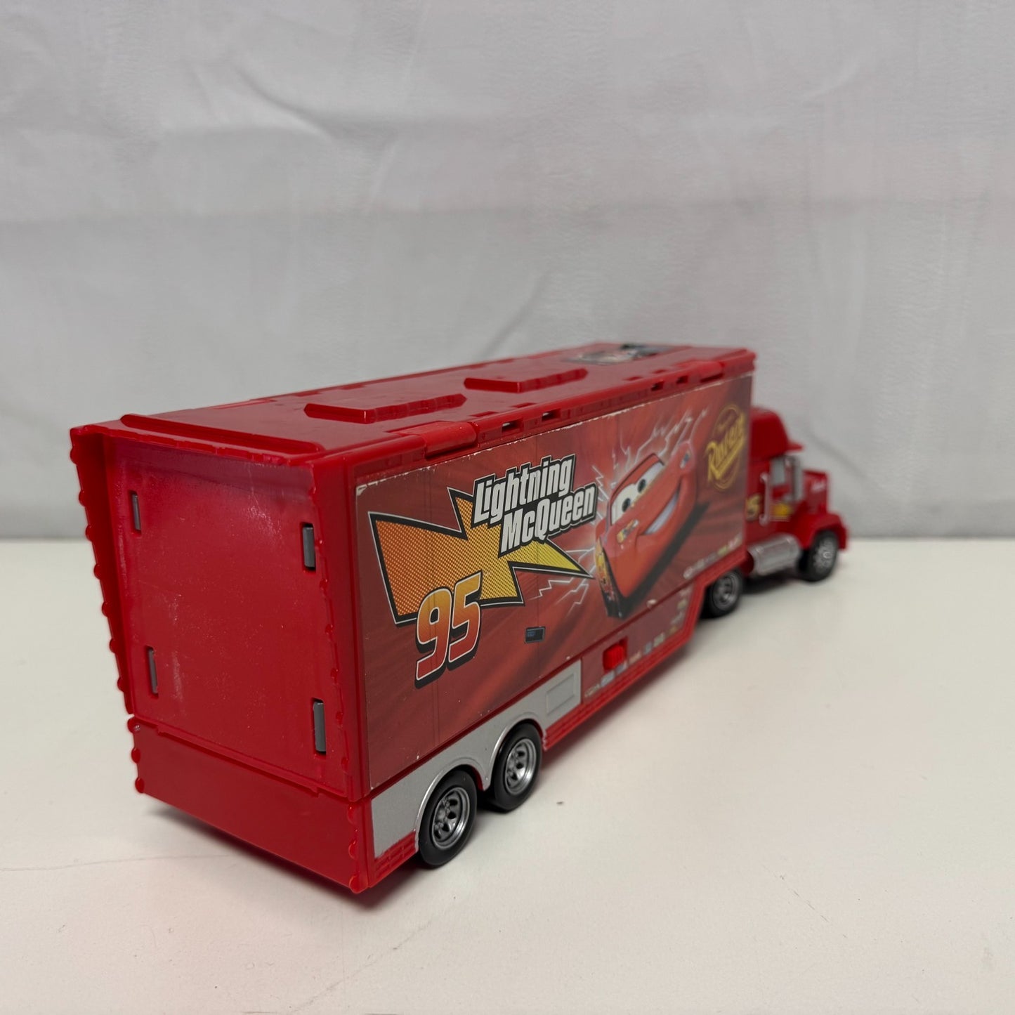 Disney Pixar Cars - CARS 1 MACK TRUCK HAULER STORY SETS PLAYSET - 1:55 Scale