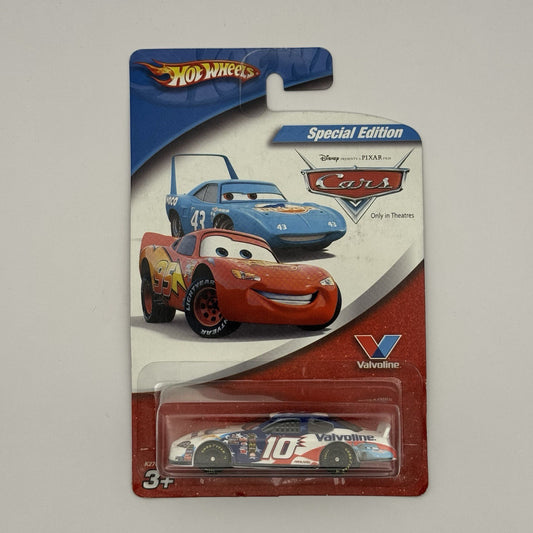 Hot Wheels Premium - DISNEY PIXAR CARS SPECIAL EDITION VALVOLINE - 1:64 Diecast