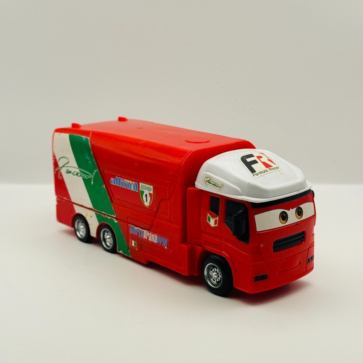 Disney Pixar Cars - SAL FRANCESCO BERNOULLI HAULER Stunt Racers - 1:55 Scale
